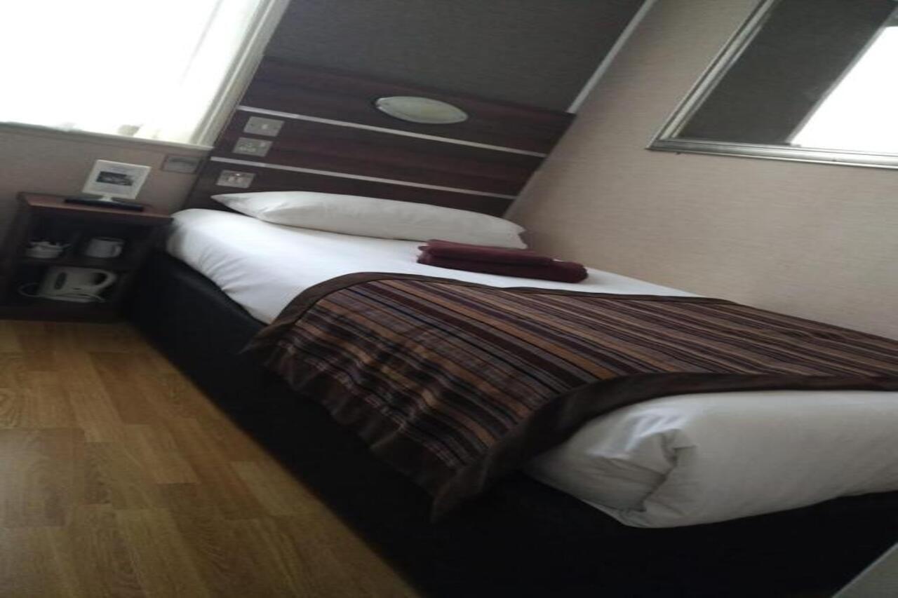 โอโย ฮัตตันส์ โฮเทล วิกตอเรีย ลอนดอน Hotel ภายนอก รูปภาพ