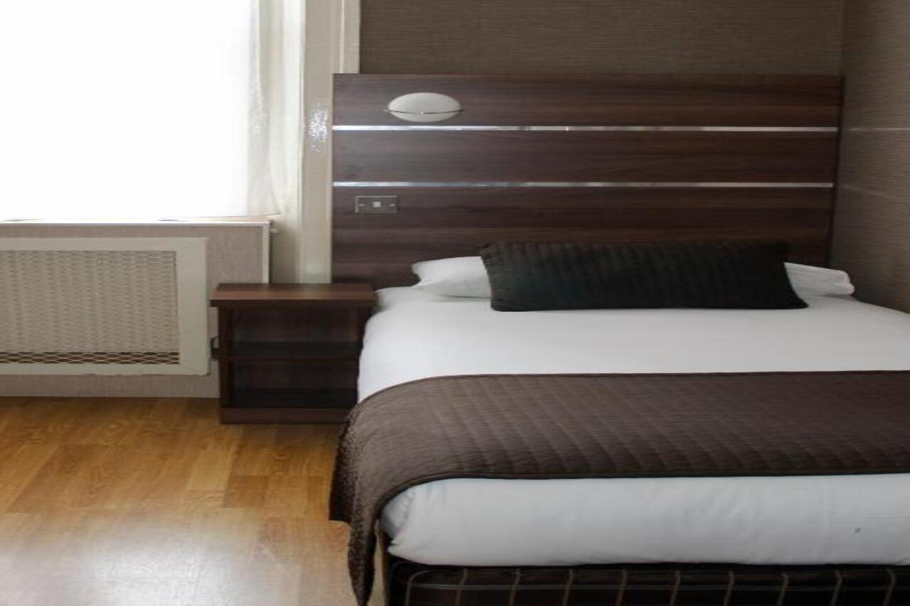 โอโย ฮัตตันส์ โฮเทล วิกตอเรีย ลอนดอน Hotel ภายนอก รูปภาพ