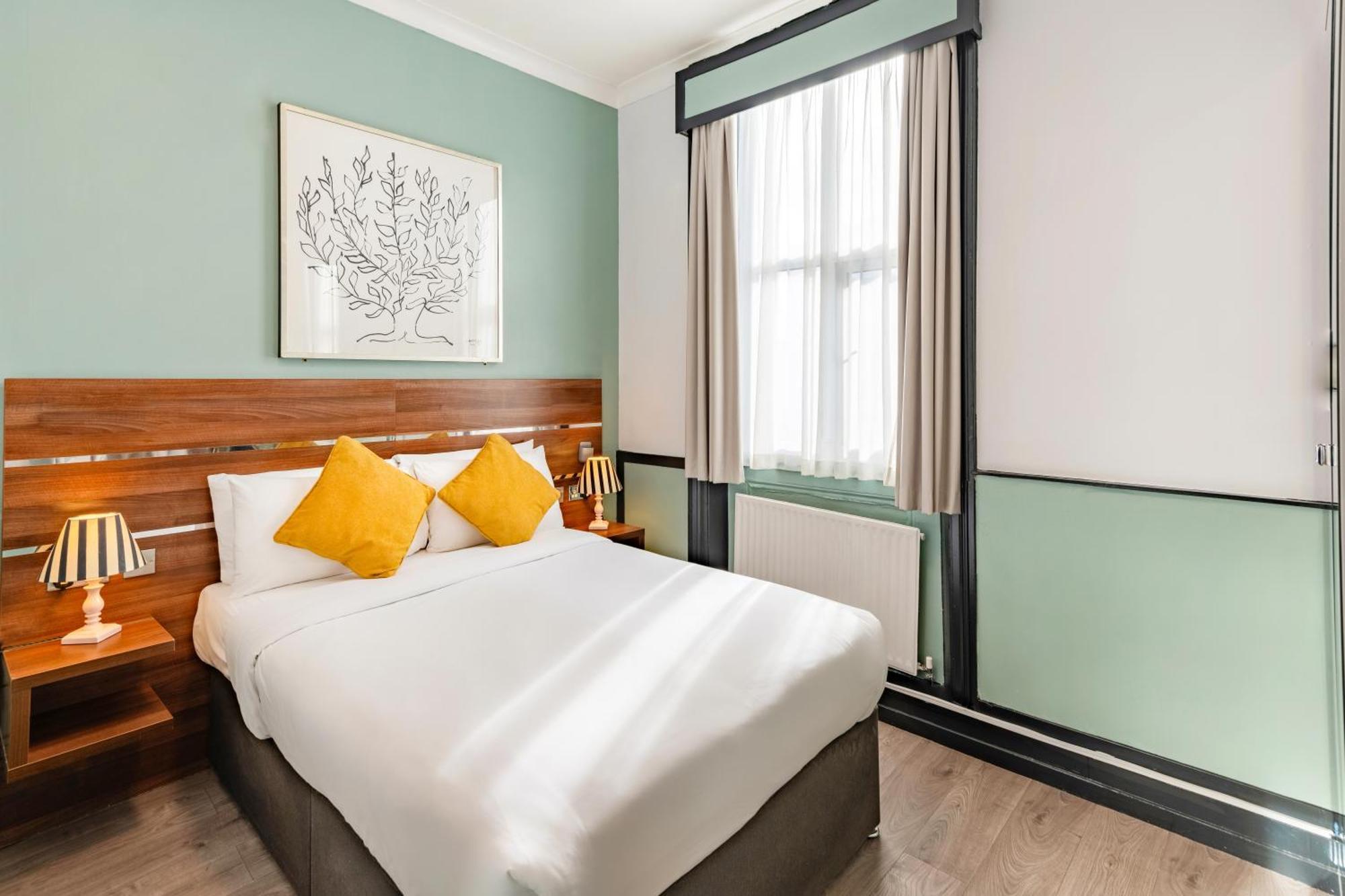 โอโย ฮัตตันส์ โฮเทล วิกตอเรีย ลอนดอน Hotel ภายนอก รูปภาพ
