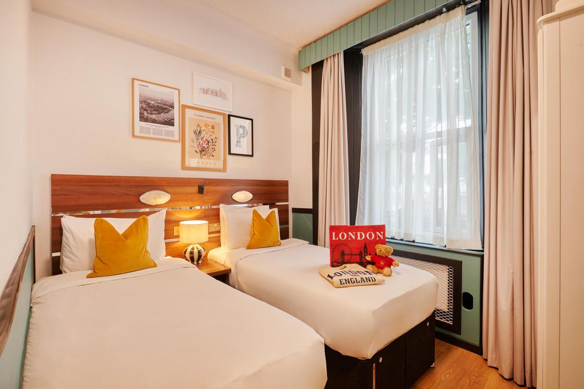 โอโย ฮัตตันส์ โฮเทล วิกตอเรีย ลอนดอน Hotel ภายนอก รูปภาพ