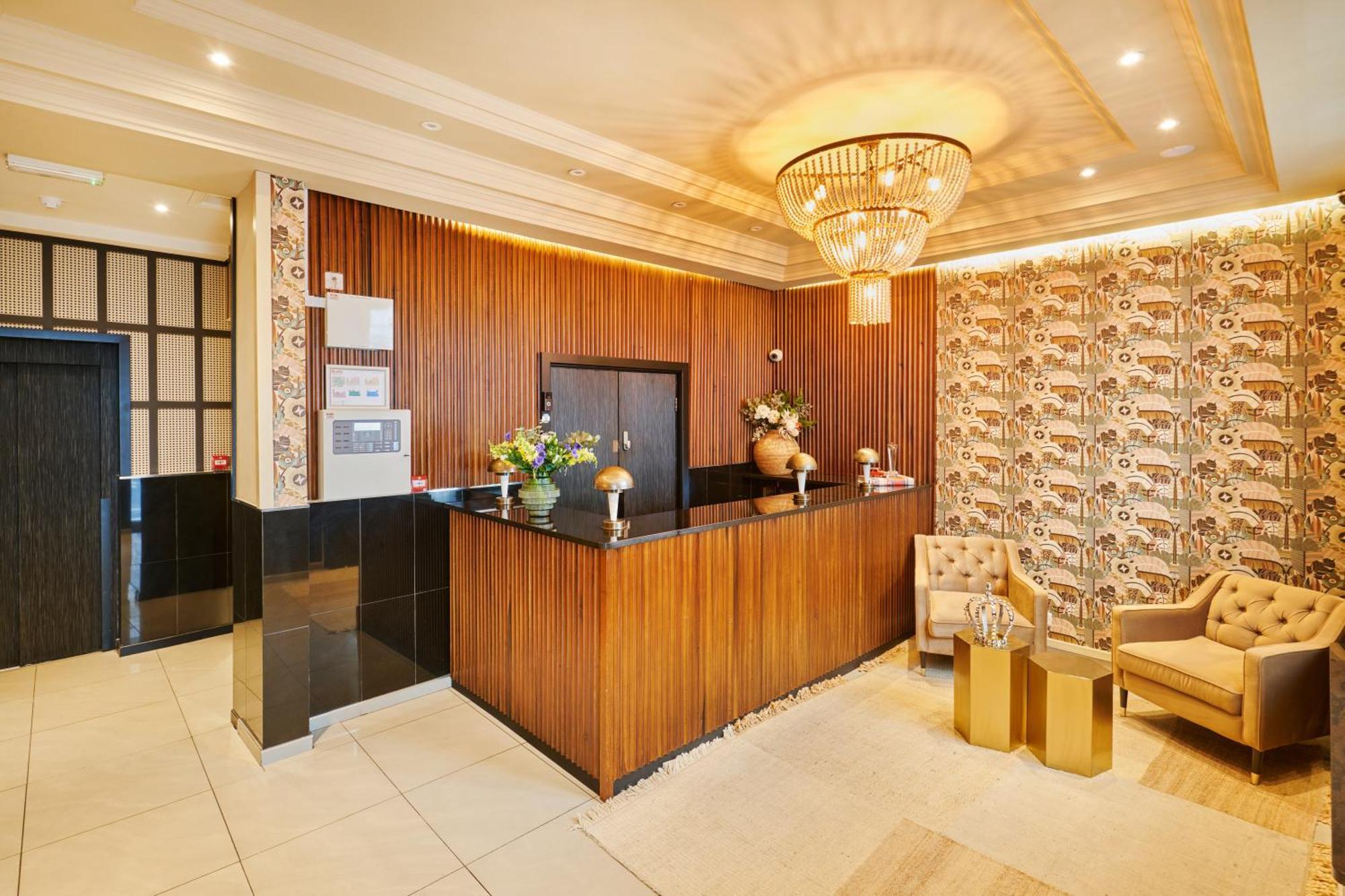 โอโย ฮัตตันส์ โฮเทล วิกตอเรีย ลอนดอน Hotel ภายนอก รูปภาพ