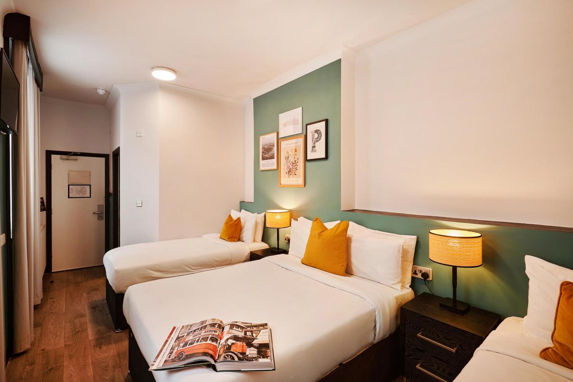 โอโย ฮัตตันส์ โฮเทล วิกตอเรีย ลอนดอน Hotel ภายนอก รูปภาพ