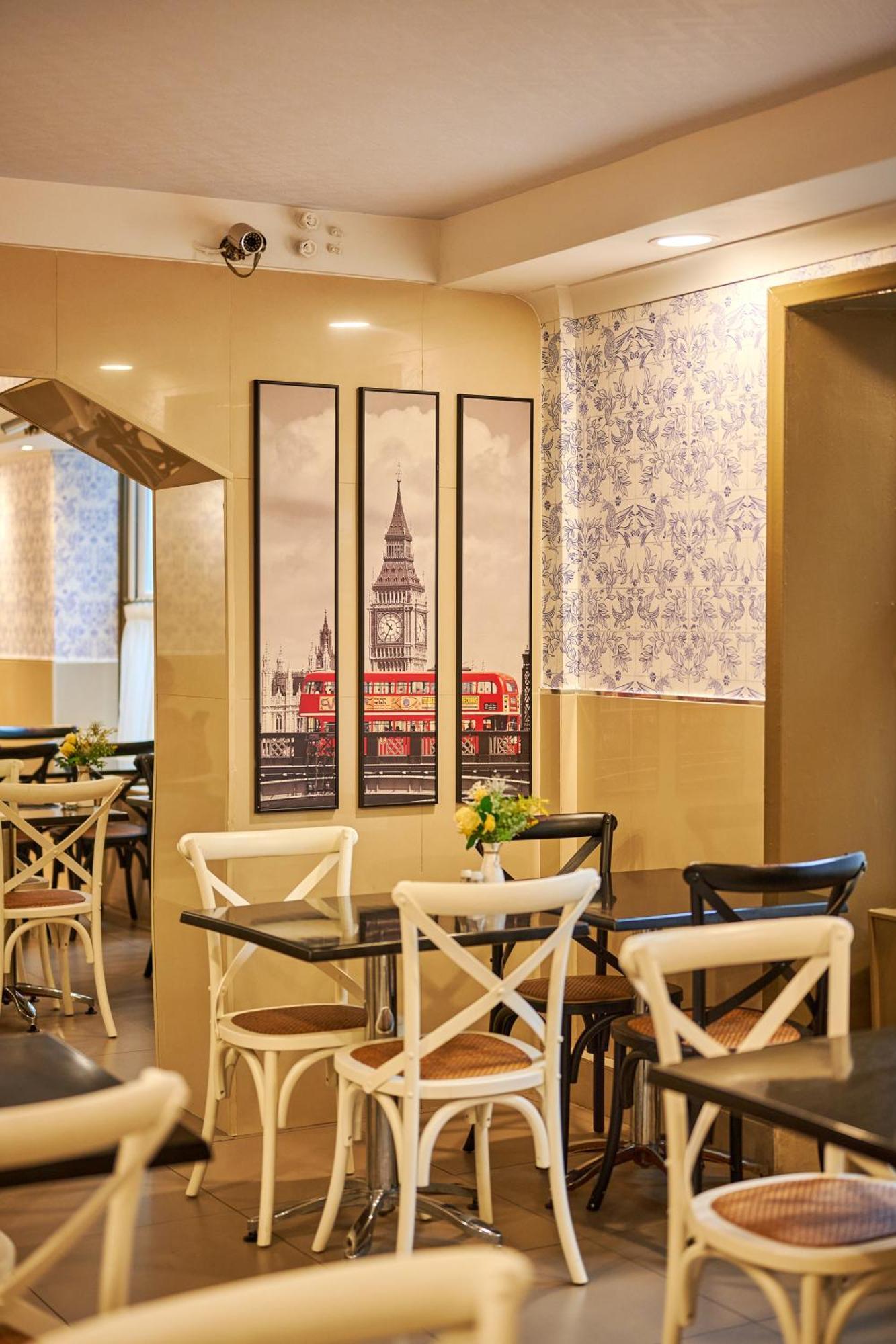 โอโย ฮัตตันส์ โฮเทล วิกตอเรีย ลอนดอน Hotel ภายนอก รูปภาพ