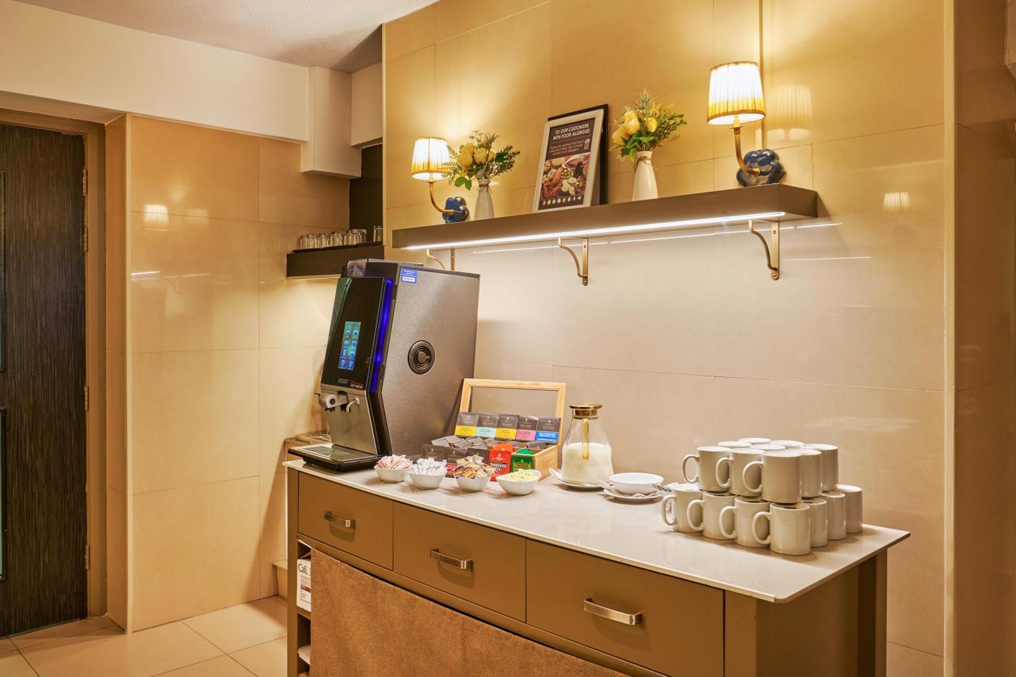โอโย ฮัตตันส์ โฮเทล วิกตอเรีย ลอนดอน Hotel ภายนอก รูปภาพ